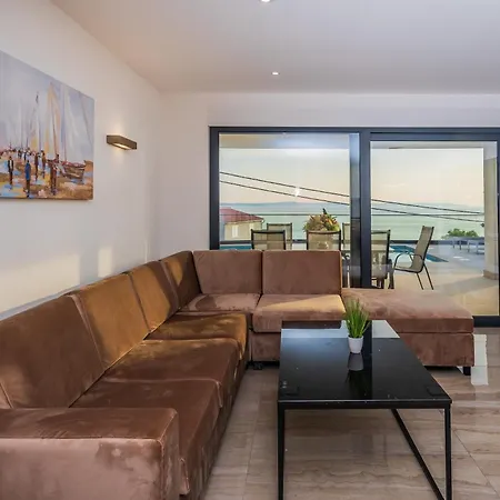Luxury Bellevue