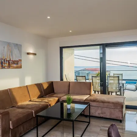 Luxury Bellevue *